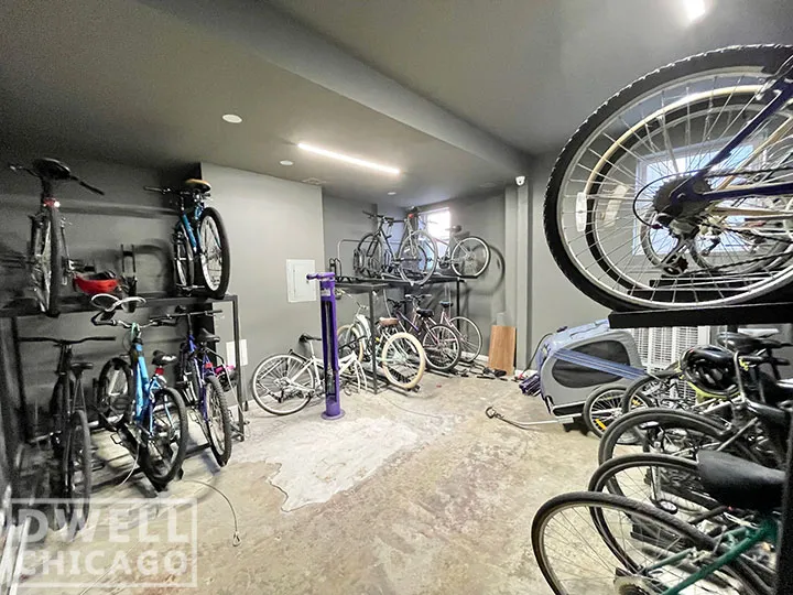 1627 N Humboldt Blvd, ,  60647, USA 60647-unit#3J-Chicago-IL