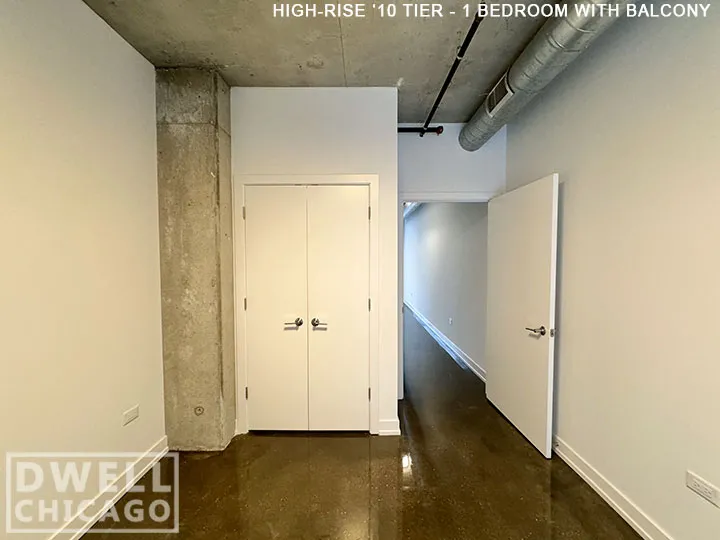 108 W Ave, , 60654, USA 60654-unit#304-Chicago-IL