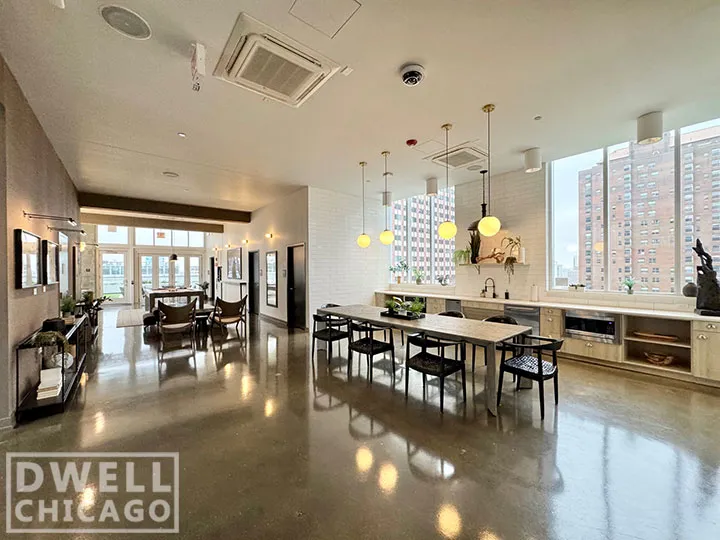 108 W Ave, , 60654, USA 60654-unit#304-Chicago-IL
