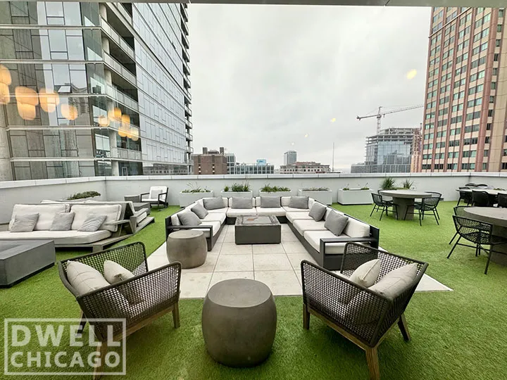 108 W Ave, , 60654, USA 60654-unit#304-Chicago-IL