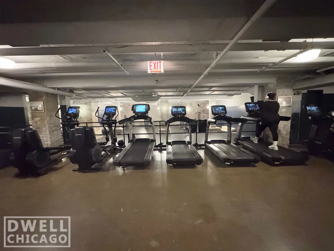 108 W Ave, , 60654, USA 60654-unit#304-Chicago-IL