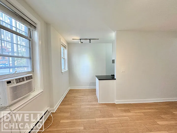 511 W Belmont Ave, ,  60657, USA 60657-unit#32-Chicago-IL