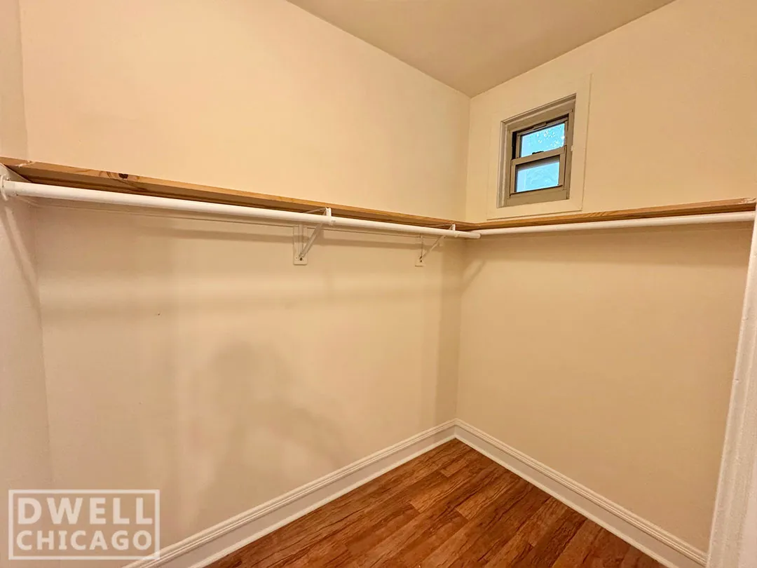2536 N Sawyer Ave, ,  60647, USA 60647-unit#208-Chicago-IL