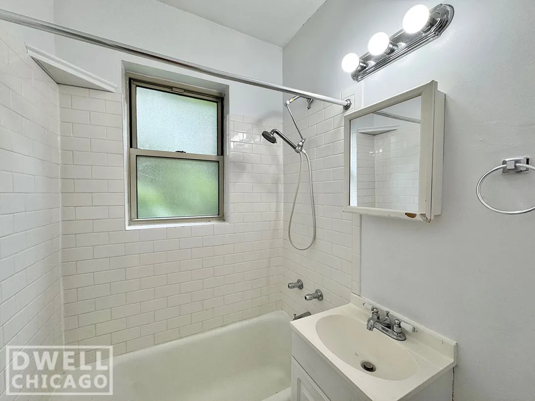 2536 N Sawyer Ave, ,  60647, USA 60647-unit#208-Chicago-IL