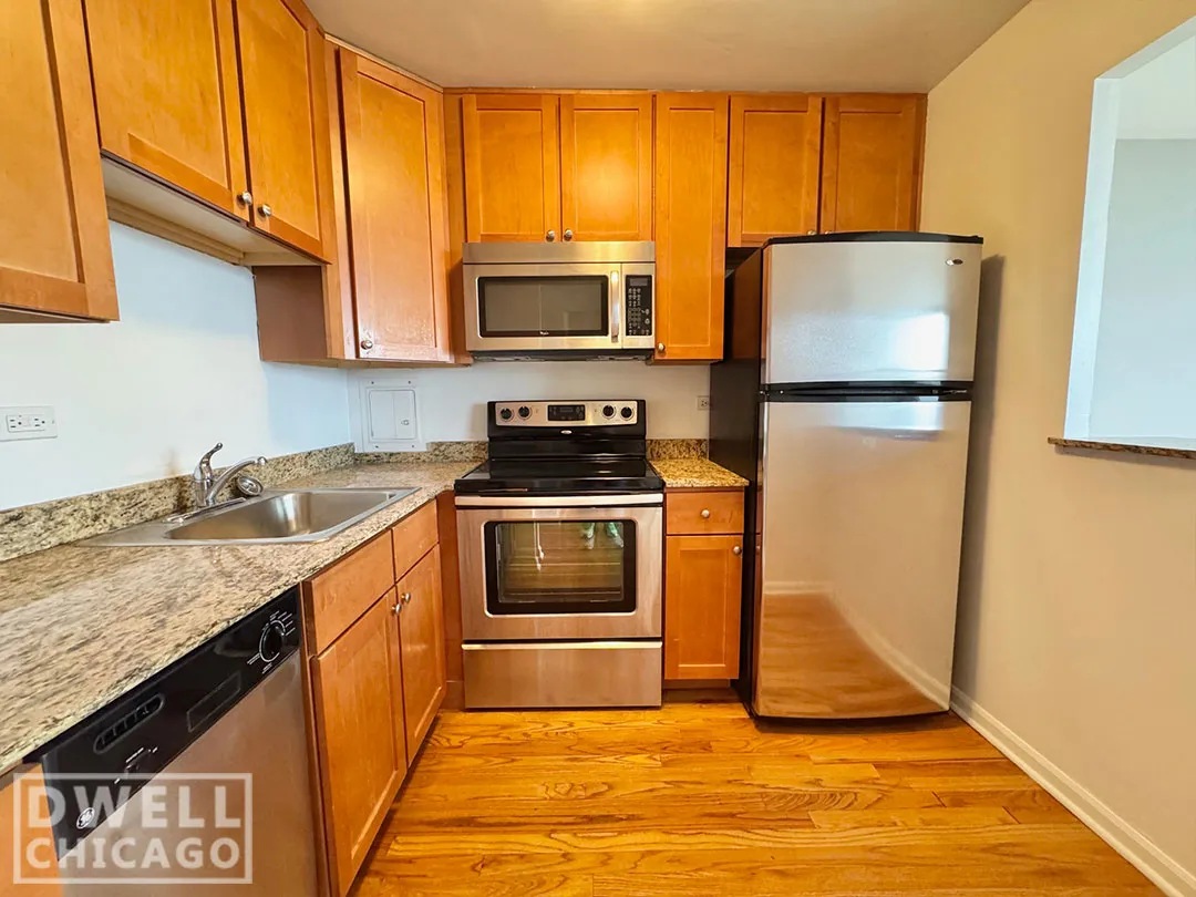 5650 N Sheridan Rd, ,  60660, USA 60660-unit#3F-Chicago-IL