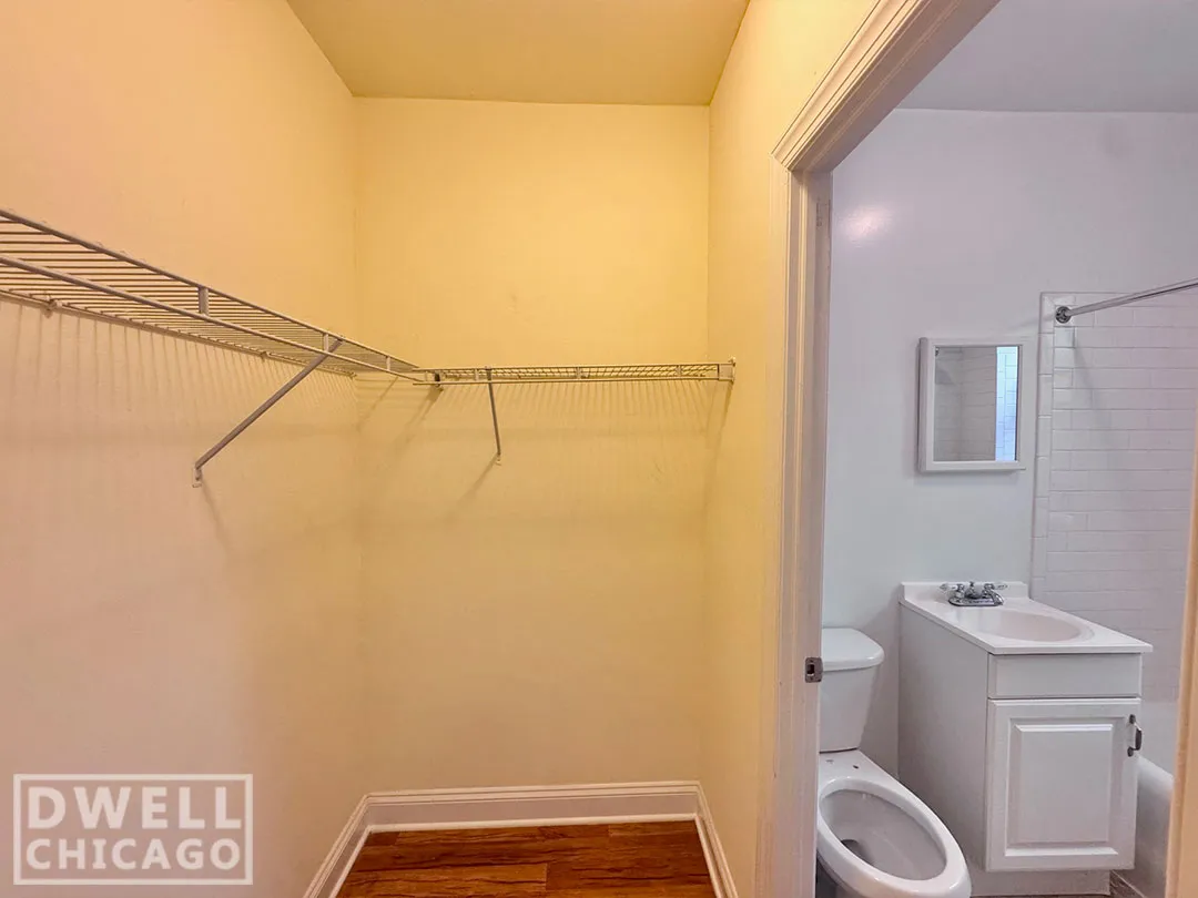 1742 N Humboldt Blvd, ,  60647, USA 60647-unit#306-Chicago-IL