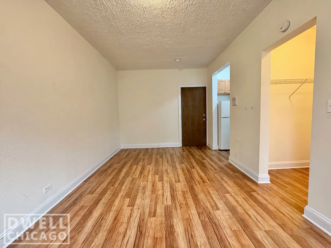 1742 N Humboldt Blvd, ,  60647, USA 60647-unit#306-Chicago-IL