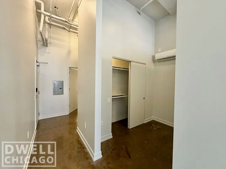 N LaSalle St, ,  60654, USA 60654-unit#503-Chicago-IL