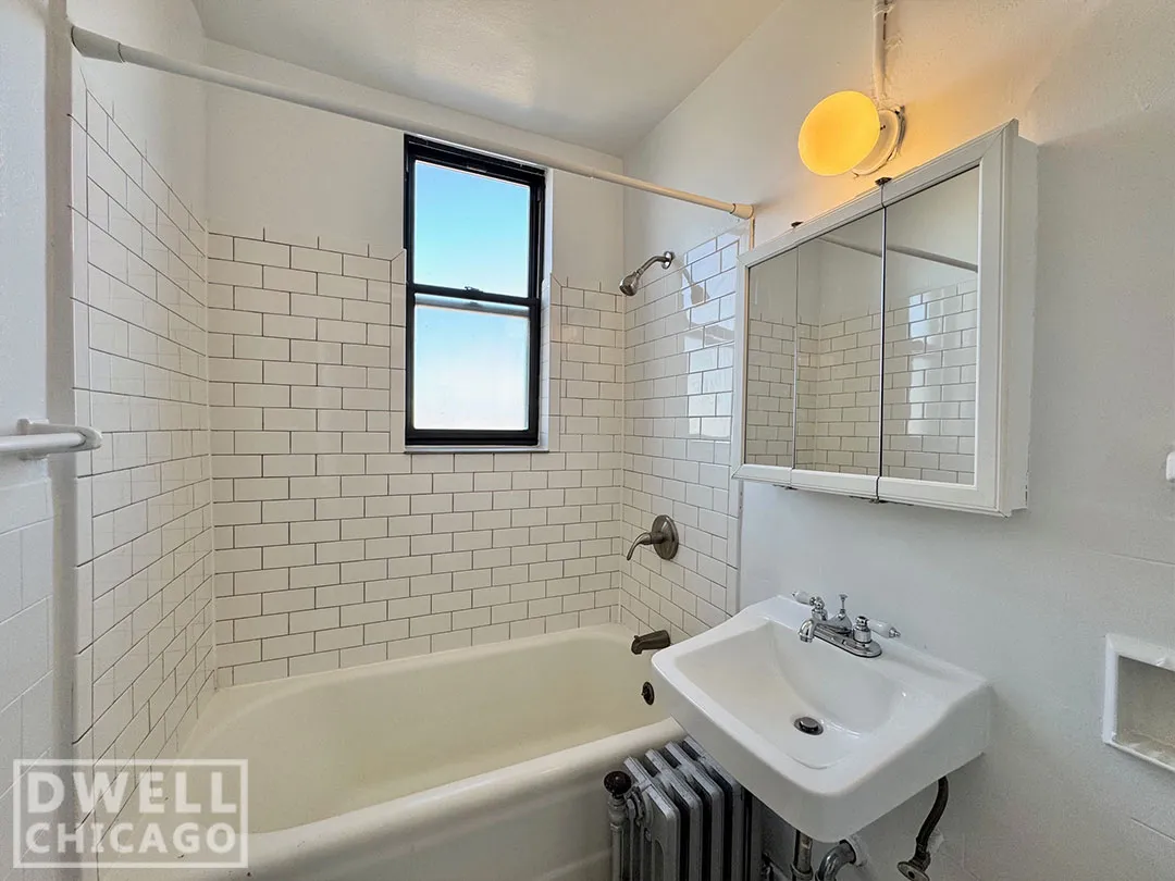 2779 N Milwaukee Ave, , 60647, USA 60647-unit#120-Chicago-IL