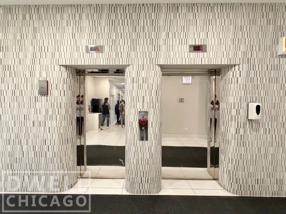 2555 N Clark St, ,  60614, USA 60614-unit#402-Chicago-IL