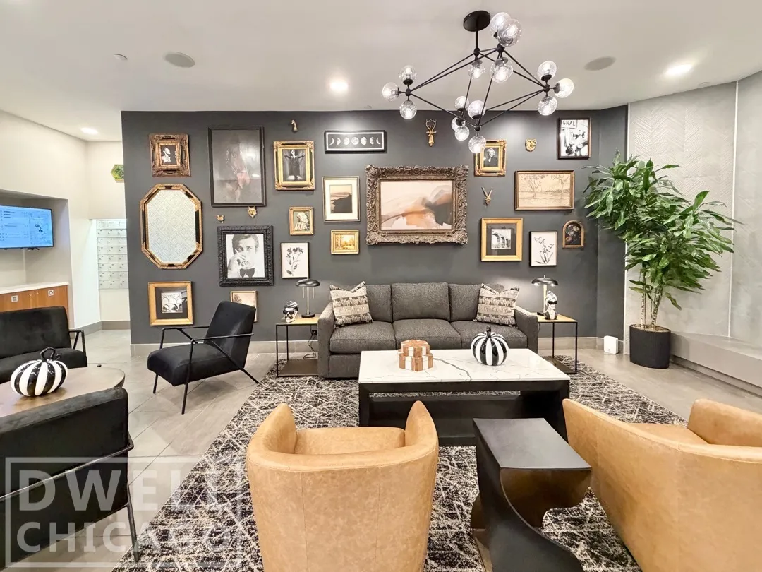 2555 N Clark St, , 60614, USA 60614-unit#402-Chicago-IL