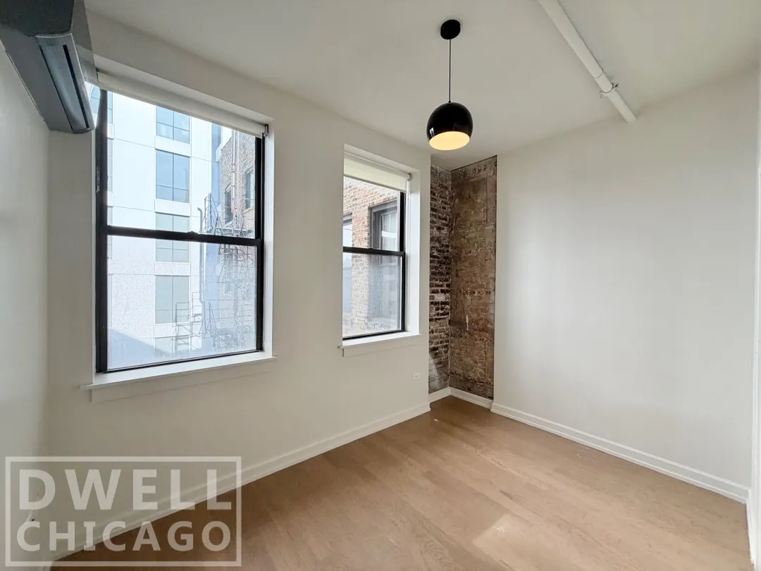 108 W Ave, , 60654, USA 60654-unit#502-Chicago-IL