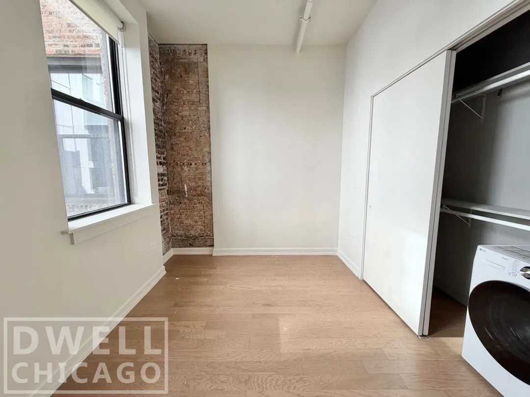 108 W Ave, , 60654, USA 60654-unit#502-Chicago-IL