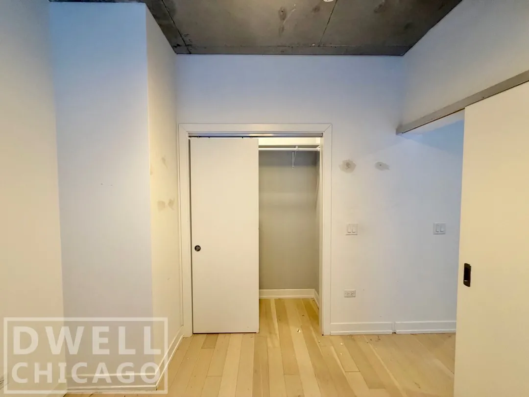 108 W Ave, , 60654, USA 60654-unit#304-Chicago-IL