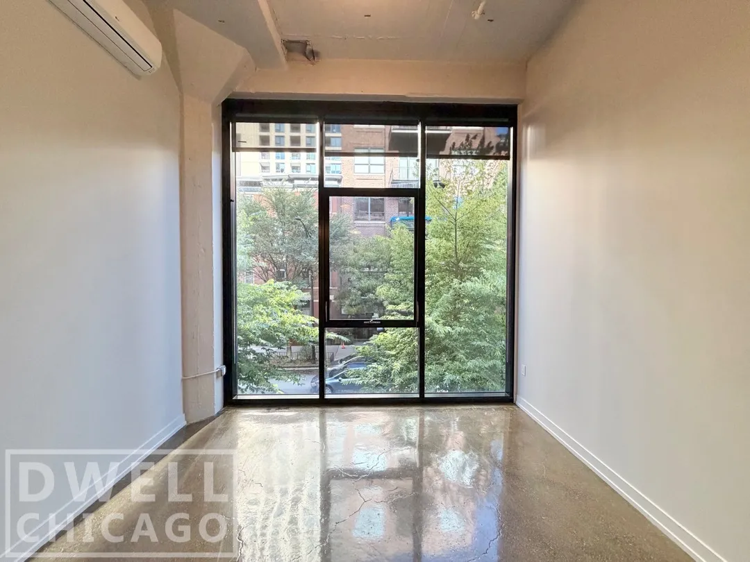 N LaSalle St, , 60654, USA 60654-unit#203-Chicago-IL