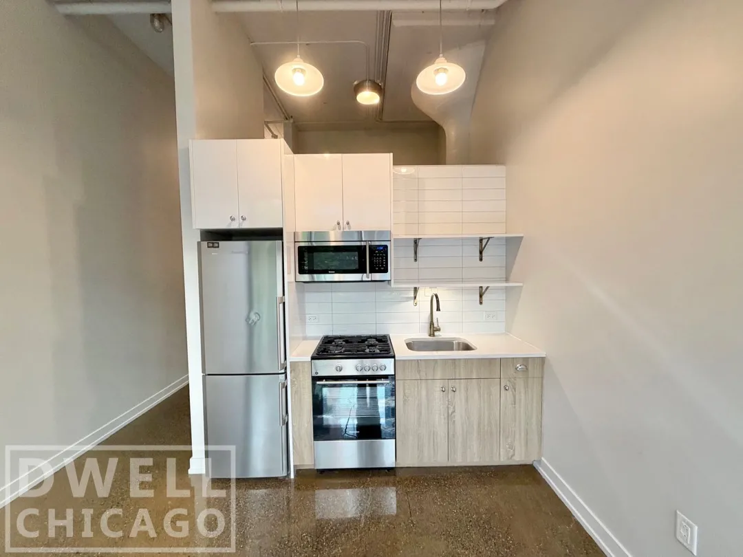 N LaSalle St, , 60654, USA 60654-unit#203-Chicago-IL