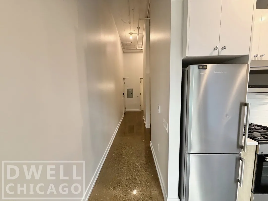 N LaSalle St, , 60654, USA 60654-unit#203-Chicago-IL