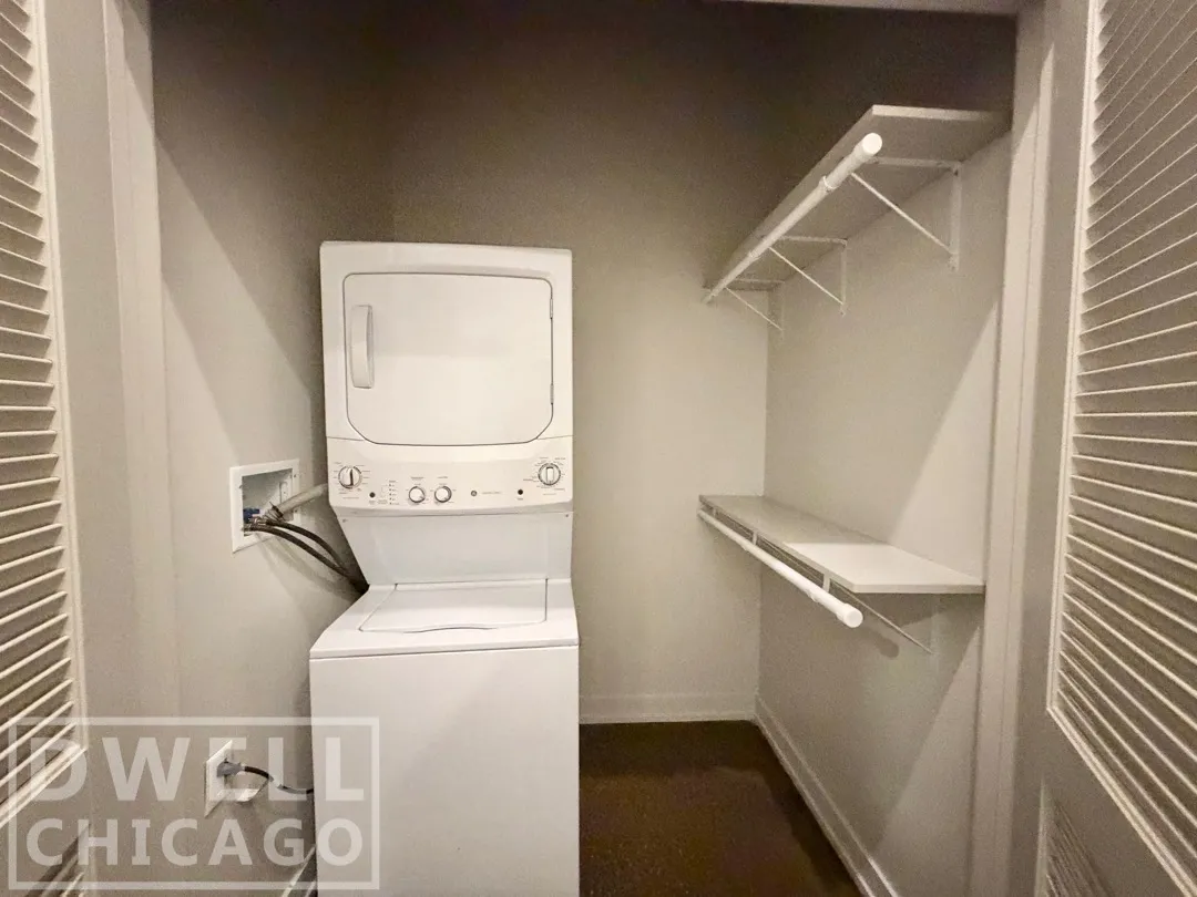 N LaSalle St, , 60654, USA 60654-unit#203-Chicago-IL