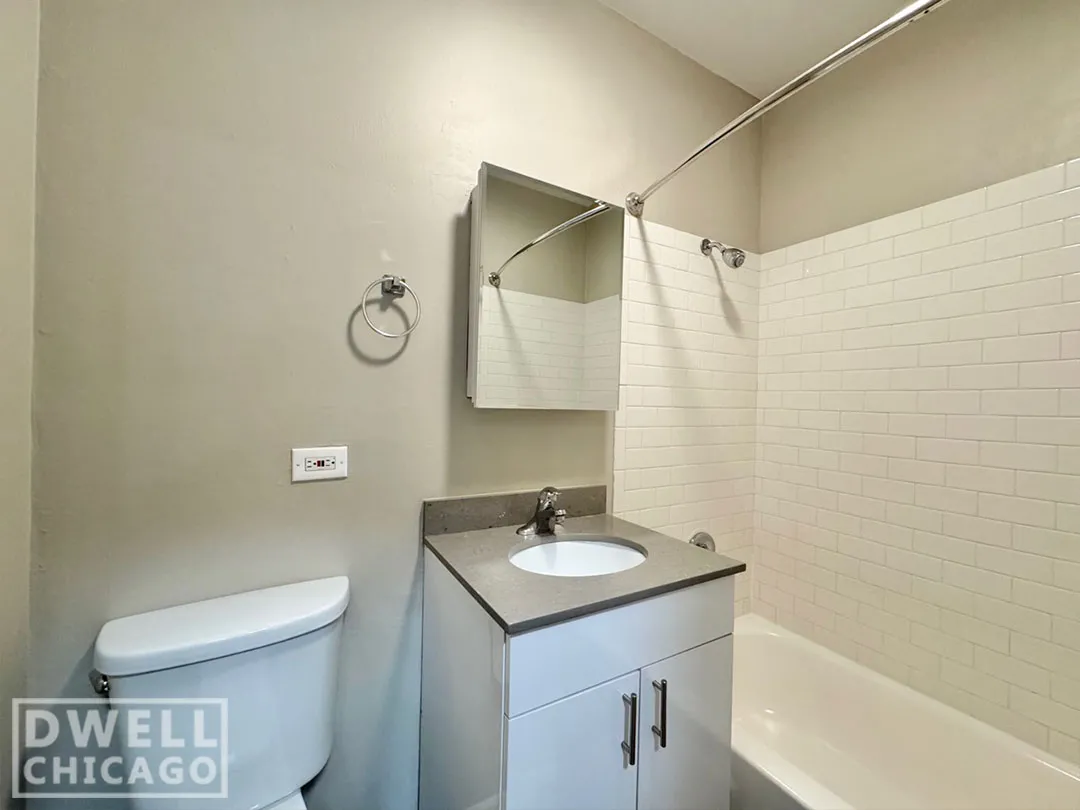 3433 N Elaine Pl, ,  60657, USA 60657-unit#3433-2R-Chicago-IL