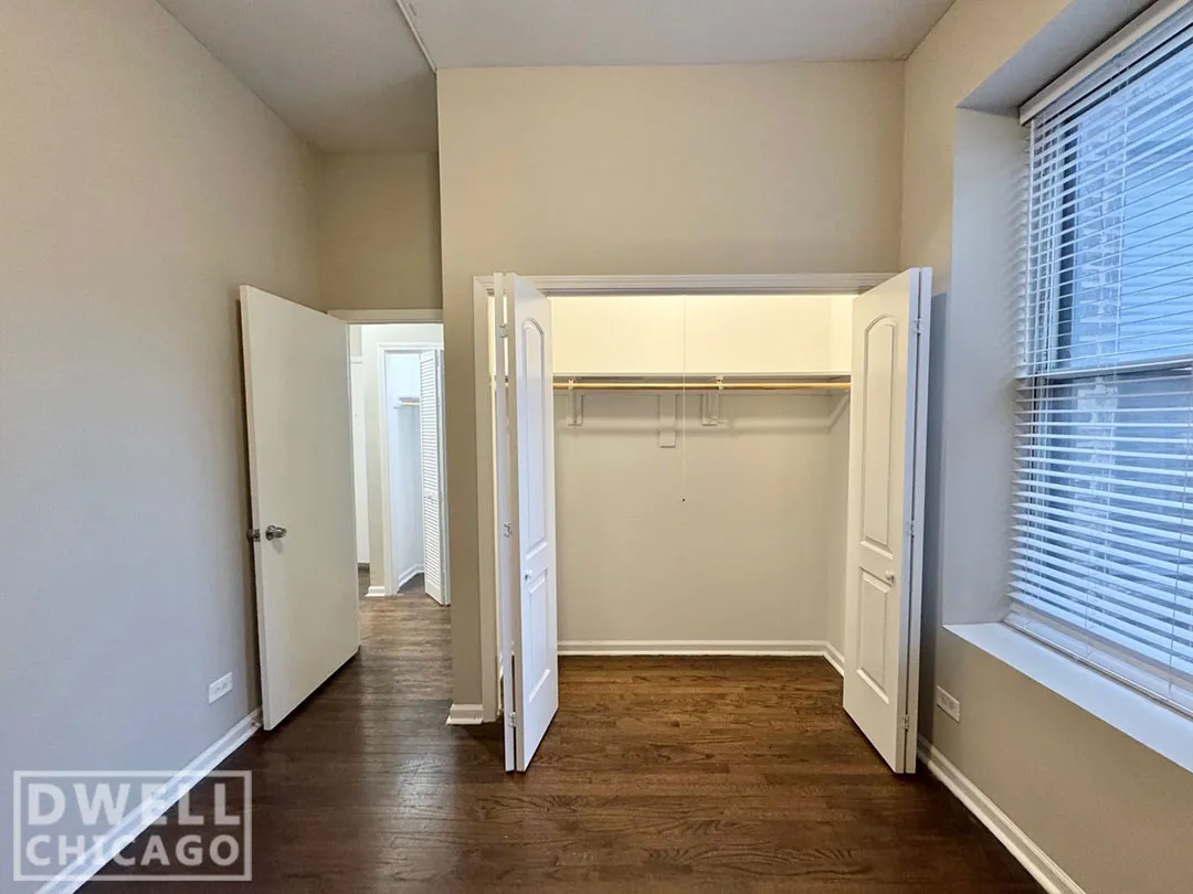 3433 N Elaine Pl, ,  60657, USA 60657-unit#3433-2R-Chicago-IL