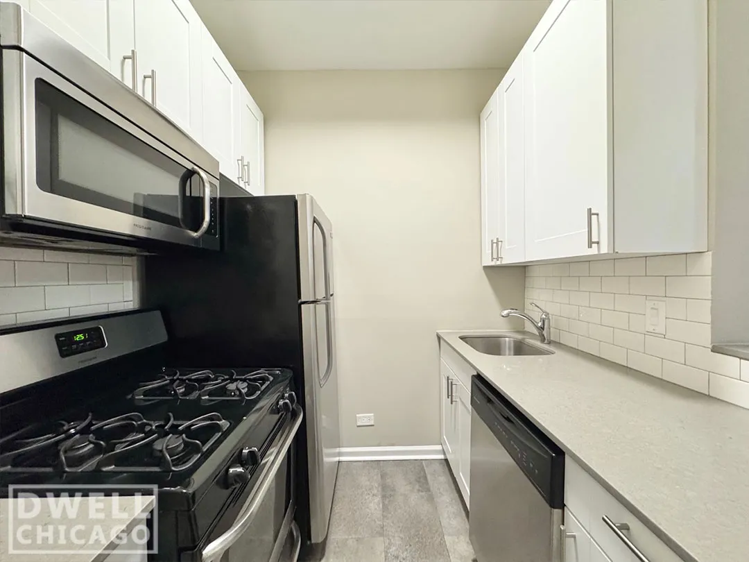 3433 N Elaine Pl, ,  60657, USA 60657-unit#3433-2R-Chicago-IL