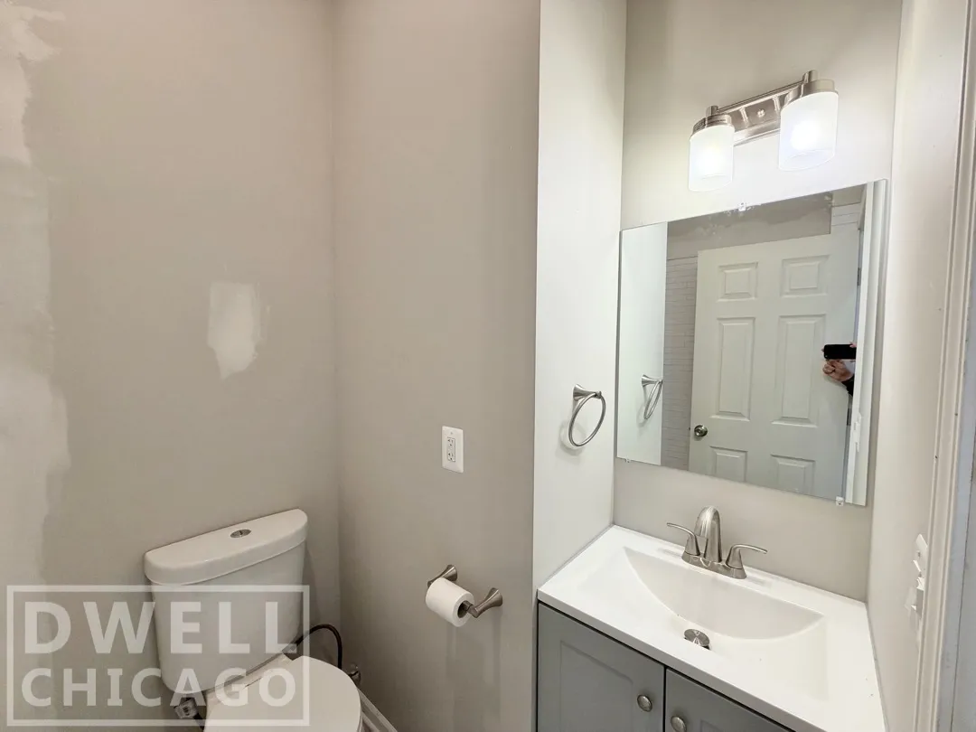 1013 W 19th St, ,  60608, USA 60608-unit#1-Chicago-IL