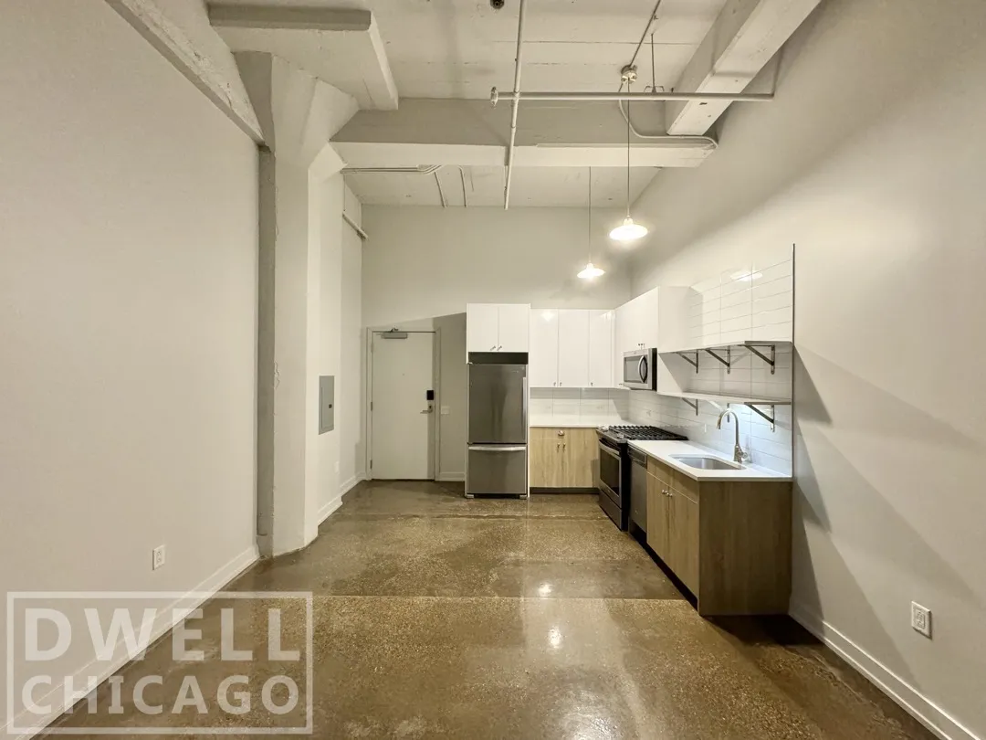 N LaSalle St, , 60654, USA 60654-unit#205-Chicago-IL