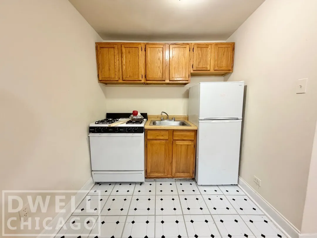 6916 N Lakewood Ave, , 60626, USA 60626-unit#108-Chicago-IL