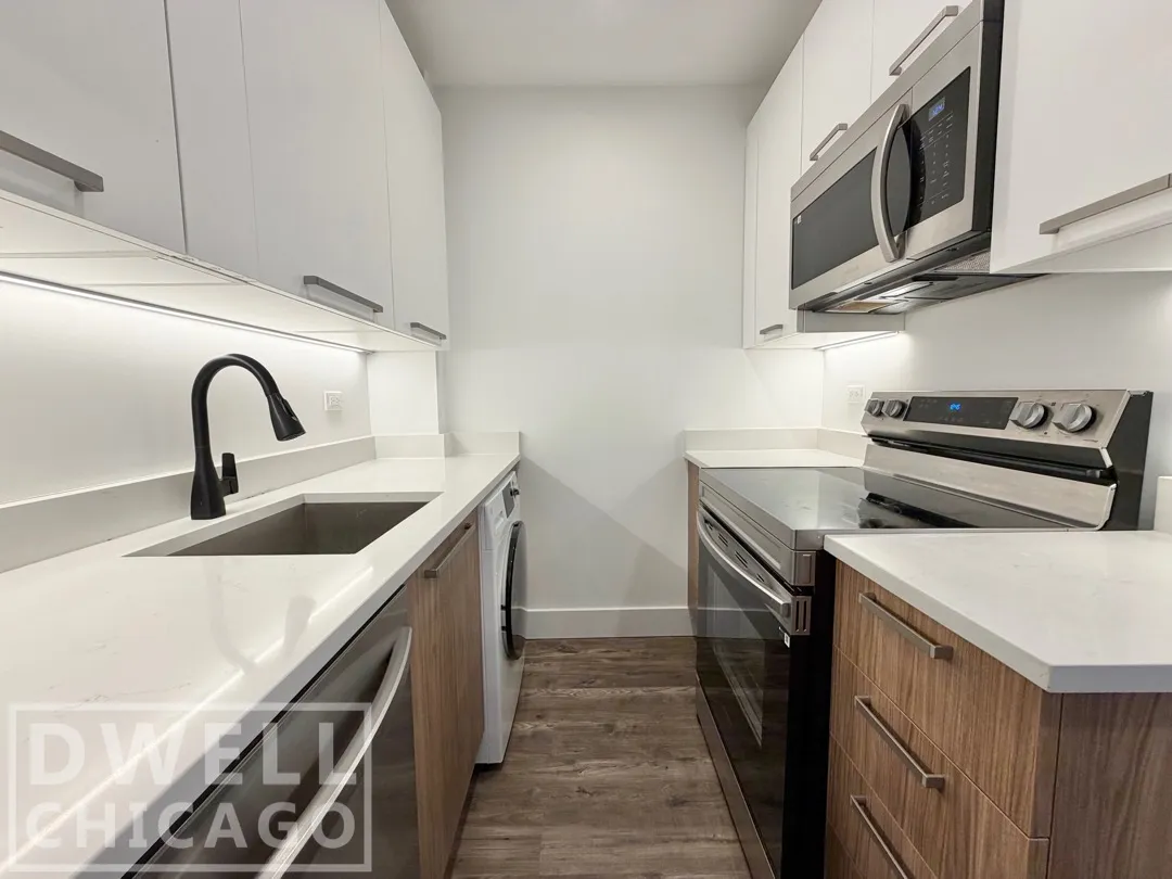 941 W Carmen Ave, ,  60640, USA 60640-unit#107-Chicago-IL