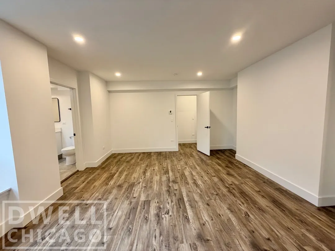 941 W Carmen Ave, ,  60640, USA 60640-unit#107-Chicago-IL