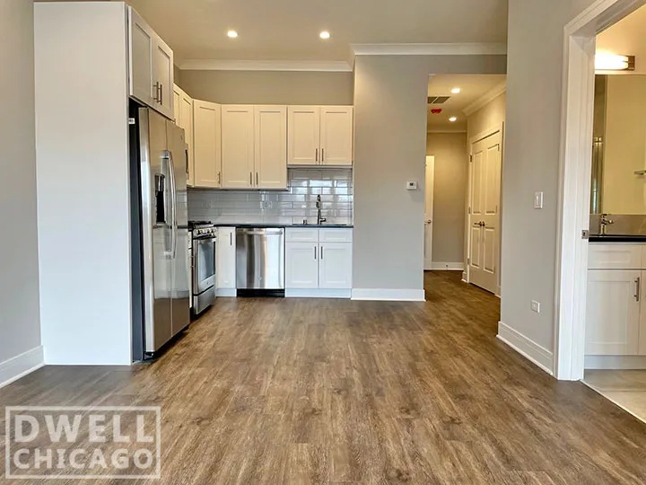 927 W Irving Park Rd, ,  60613, USA 60613-unit#927-206-Chicago-IL