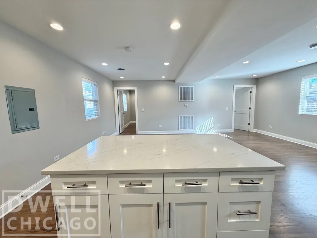 4101 N Lincoln Ave, , 60618, USA 60618-unit#2R-Chicago-IL