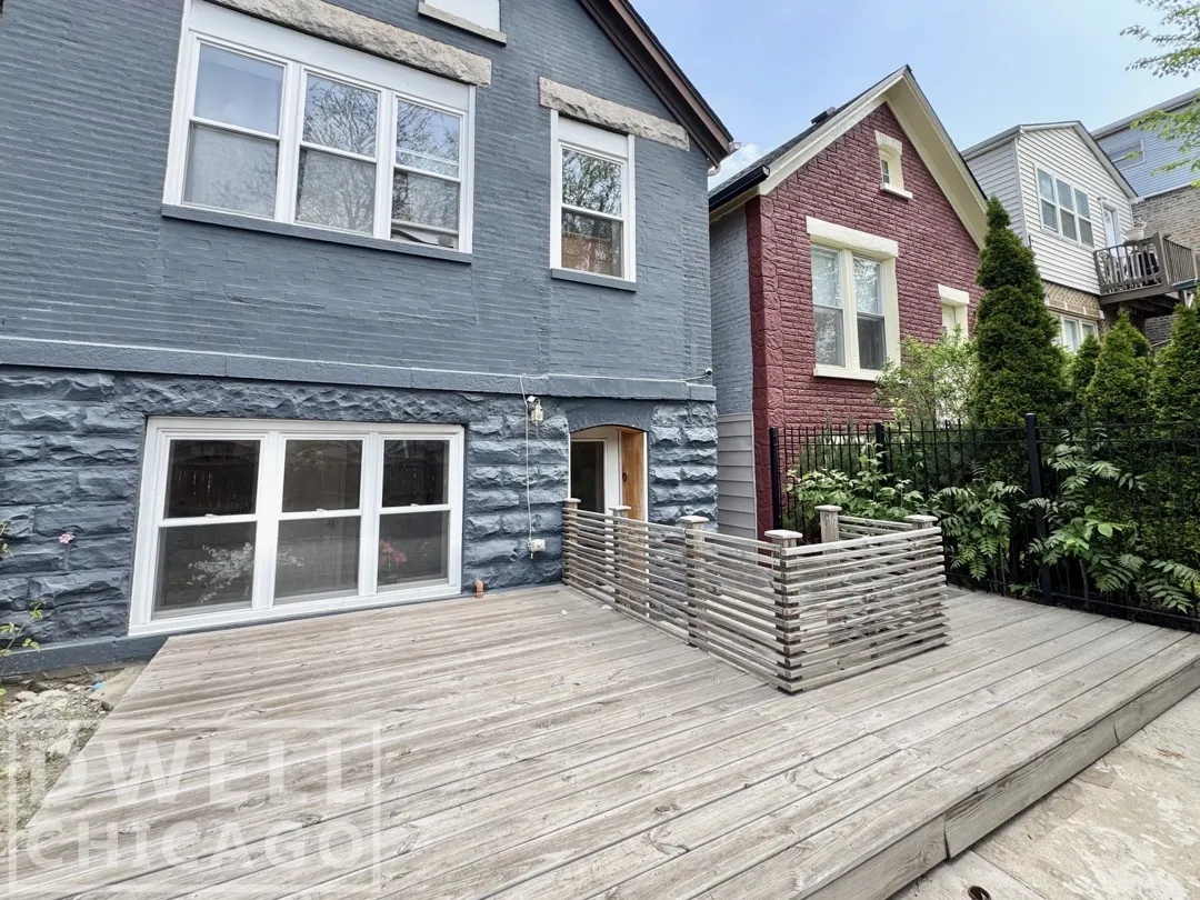 2550 W Thomas St, , 60622, USA 60622-Chicago-IL