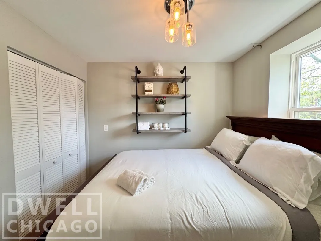 2550 W Thomas St, , 60622, USA 60622-Chicago-IL