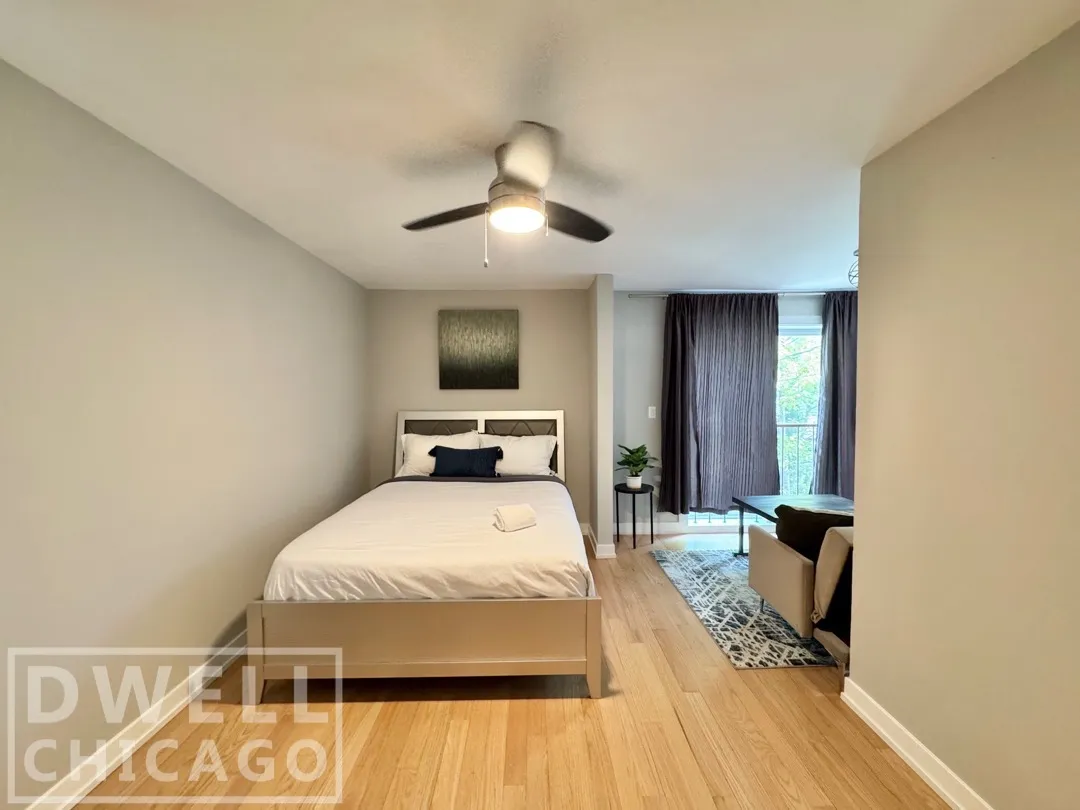 2550 W Thomas St, , 60622, USA 60622-Chicago-IL