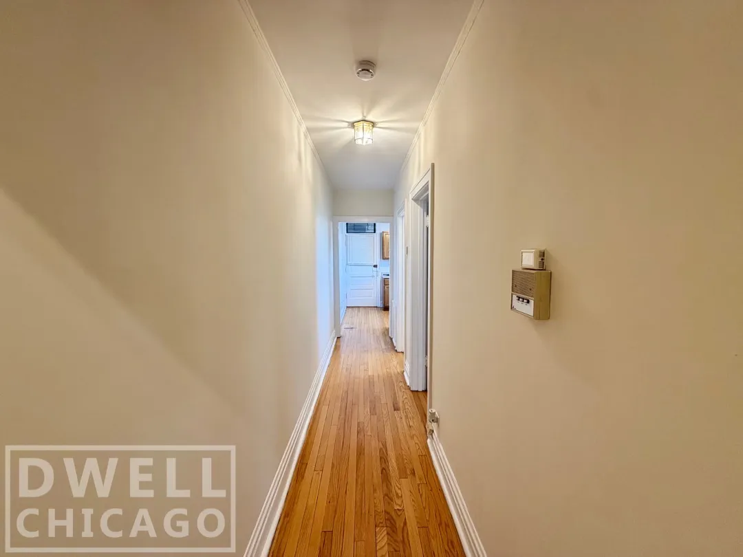 1909 W Larchmont Ave, ,  60613, USA 60613-unit#1913-3B-Chicago-IL