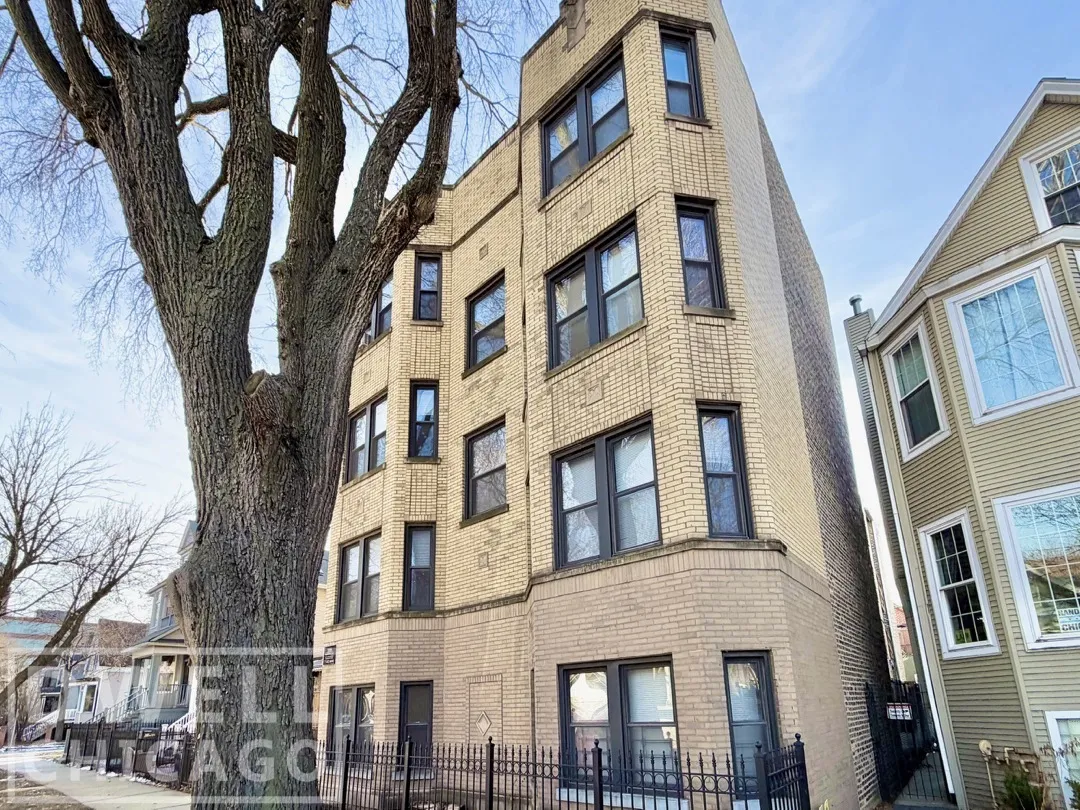 1909 W Larchmont Ave, , 60613, USA 60613-unit#1913-3B-Chicago-IL