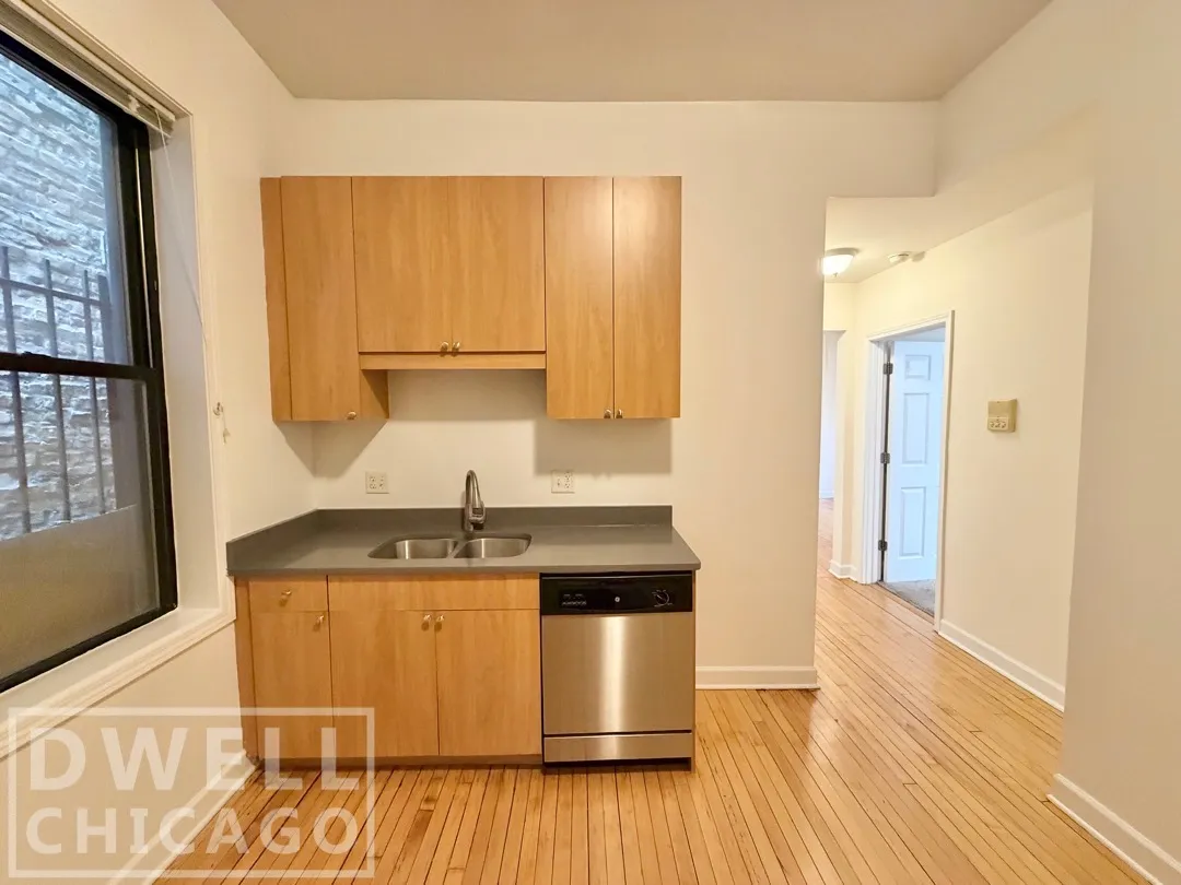 2134 W Concord Pl, ,  60647, USA 60647-unit#1R-Chicago-IL