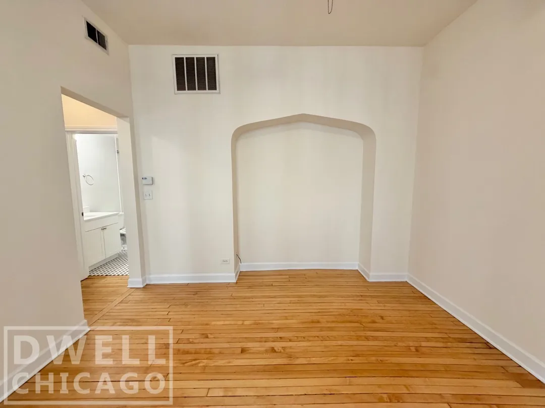 2134 W Concord Pl, ,  60647, USA 60647-unit#1R-Chicago-IL