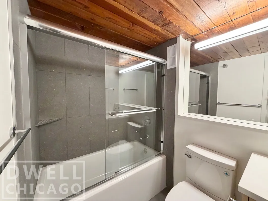 1350 N Wells St, , 60610, USA 60610-unit#C200-Chicago-IL