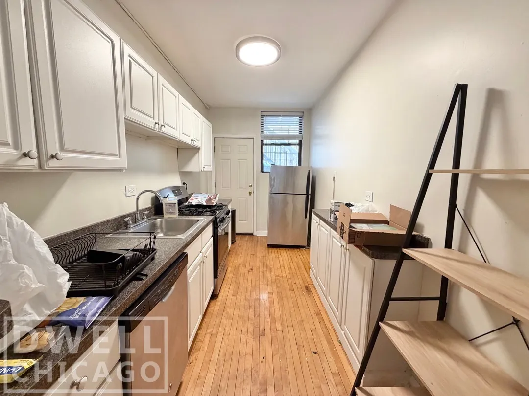 724 W Roscoe St, ,  60657, USA 60657-unit#724-2N-Chicago-IL