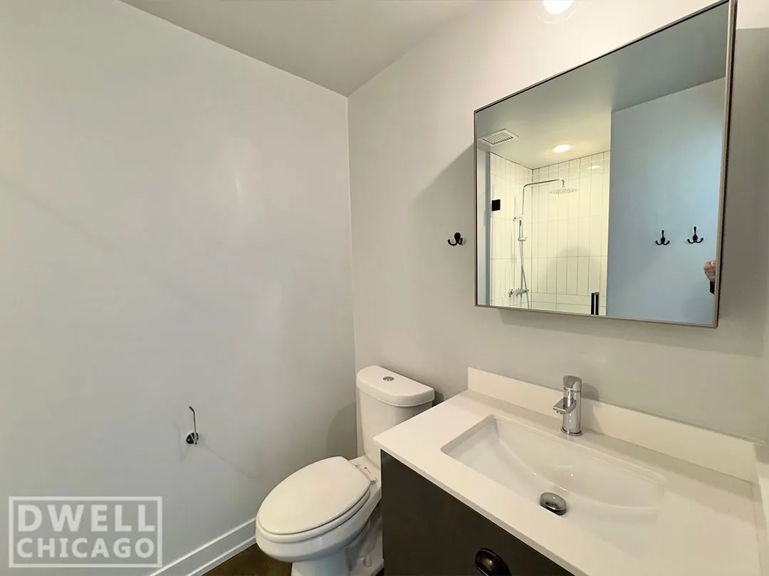 108 W Ave, , 60654, USA 60654-unit#710-Chicago-IL