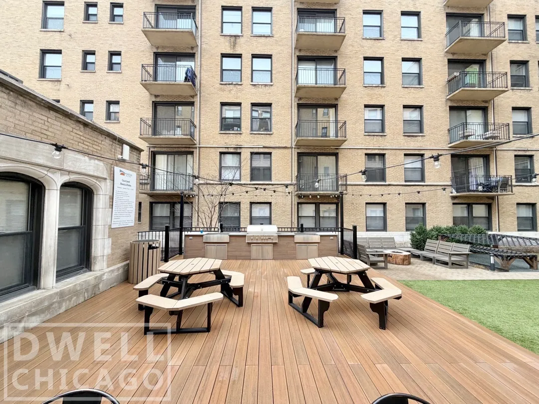 4242 N Sheridan Rd, ,  60613, USA 60613-unit#519-Chicago-IL
