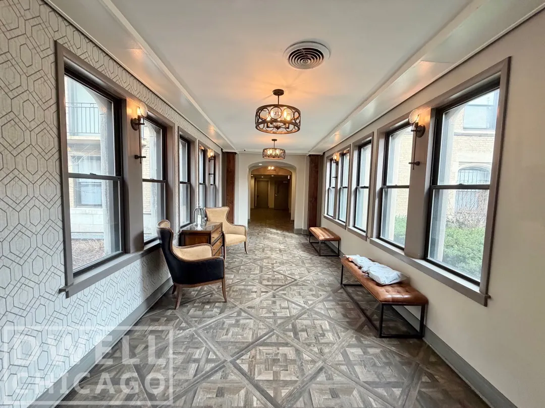 4242 N Sheridan Rd, ,  60613, USA 60613-unit#519-Chicago-IL