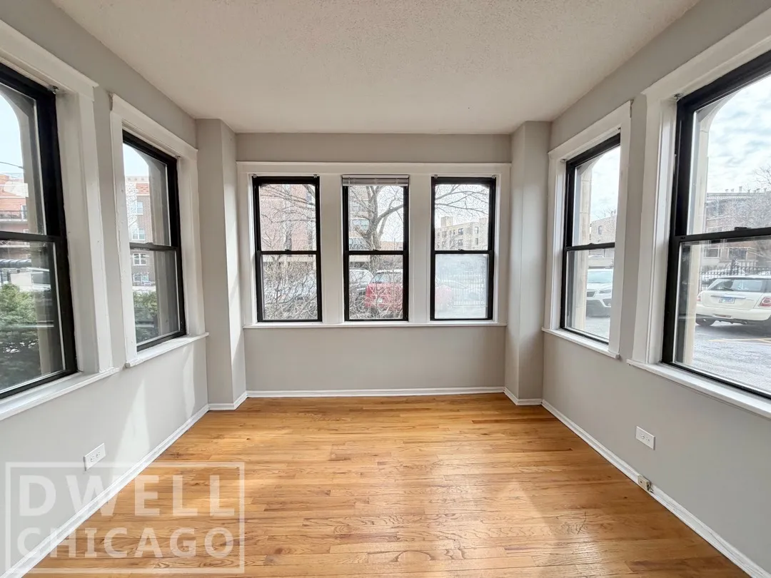 4242 N Sheridan Rd, , 60613, USA 60613-unit#102-Chicago-IL