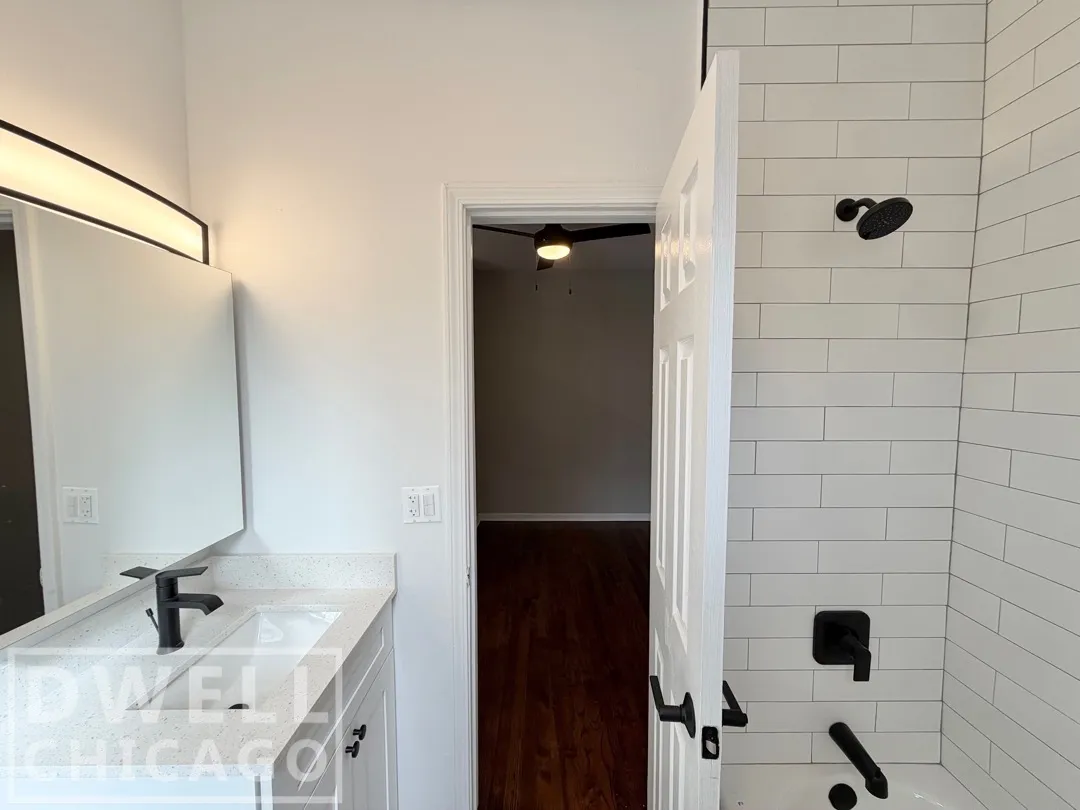4242 N Sheridan Rd, ,  60613, USA 60613-unit#519-Chicago-IL