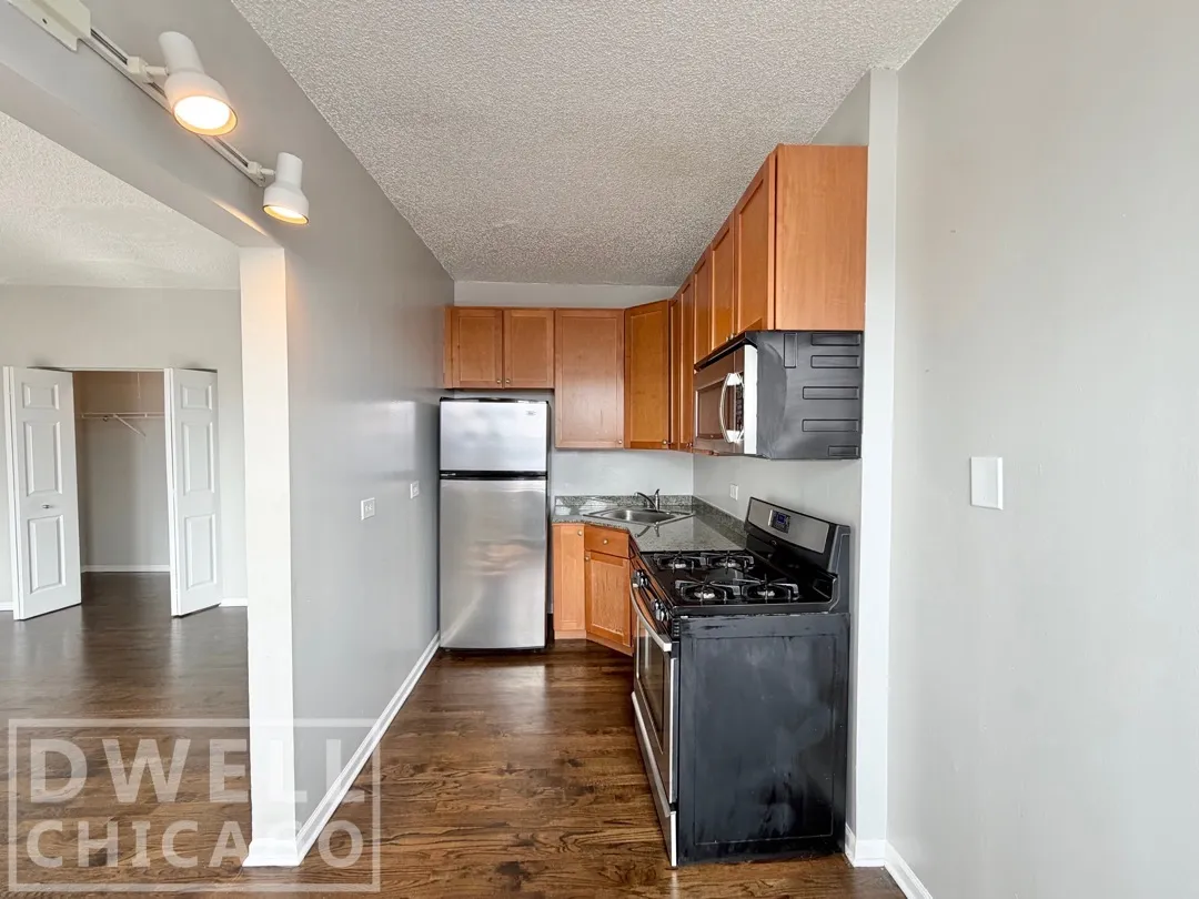 4242 N Sheridan Rd, ,  60613, USA 60613-unit#606-Chicago-IL