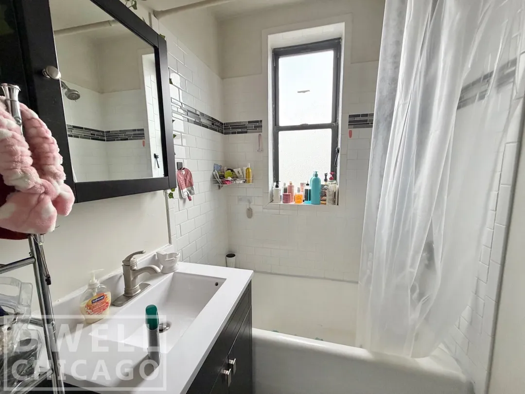 3839 N Greenview Ave, , 60613, USA 60613-unit#3841-2W-Chicago-IL