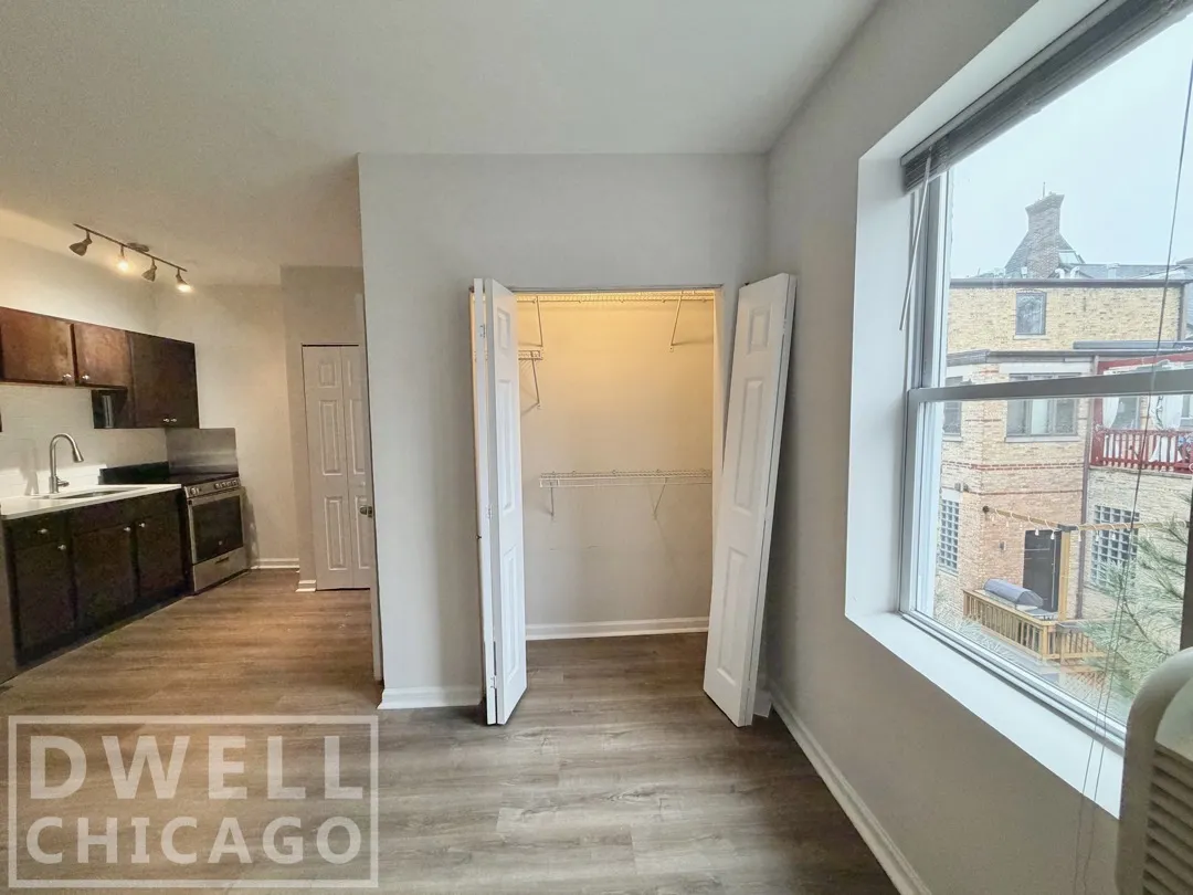 1627 N Humboldt Blvd, ,  60647, USA 60647-unit#3I-Chicago-IL