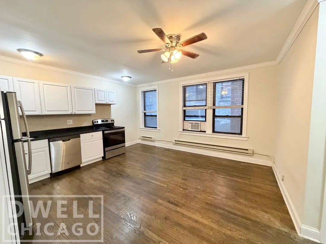 3345 N Marshfield Ave, ,  60657, USA 60657-unit#406-Chicago-IL